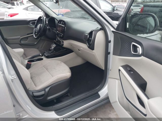 KNDJ33AU9M7779006 KIA SOUL EX
