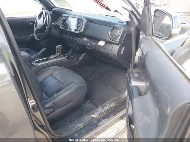 3TMCZ5AN4MM387519 Toyota Tacoma Trd Off-road