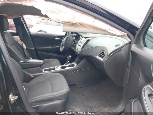 1G1BC5SM8H7144405 Chevrolet Cruze Ls Auto