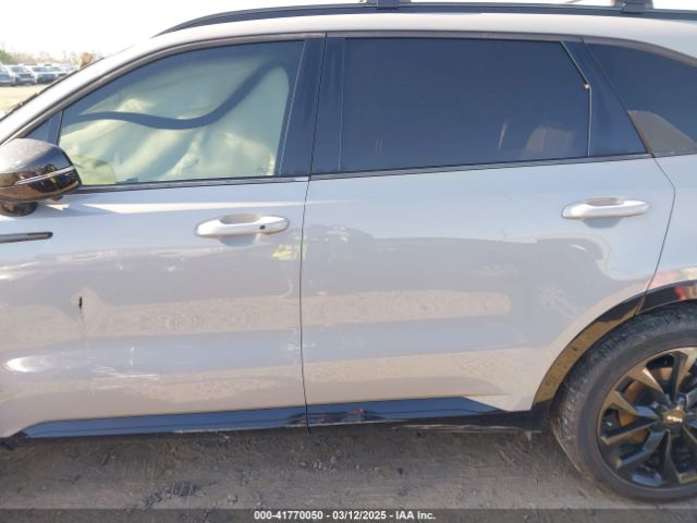 5XYRK4LF1NG106743 KIA Sorento Sx Prestige