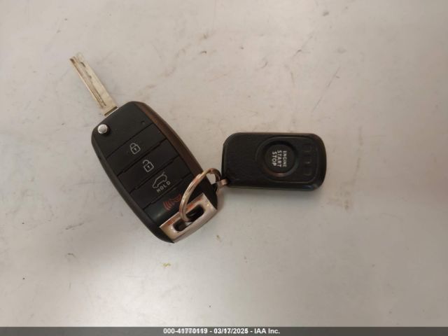 5XYPG4A3XHG214042 KIA Sorento 2.4l Lx