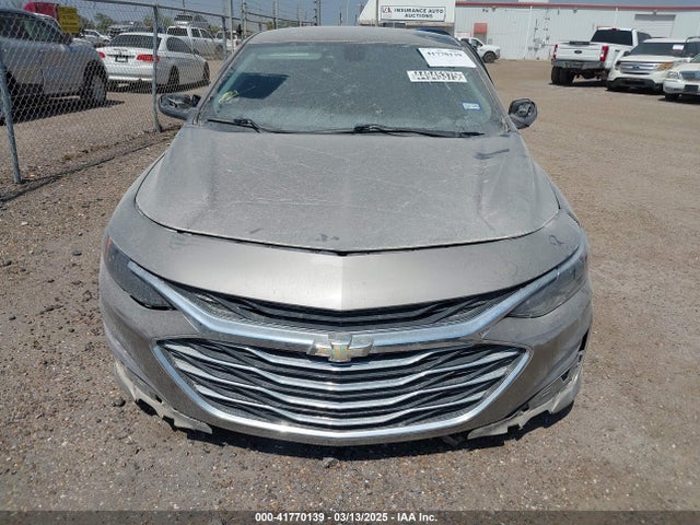 1G1ZD5ST8NF141153 Chevrolet Malibu Fwd Lt
