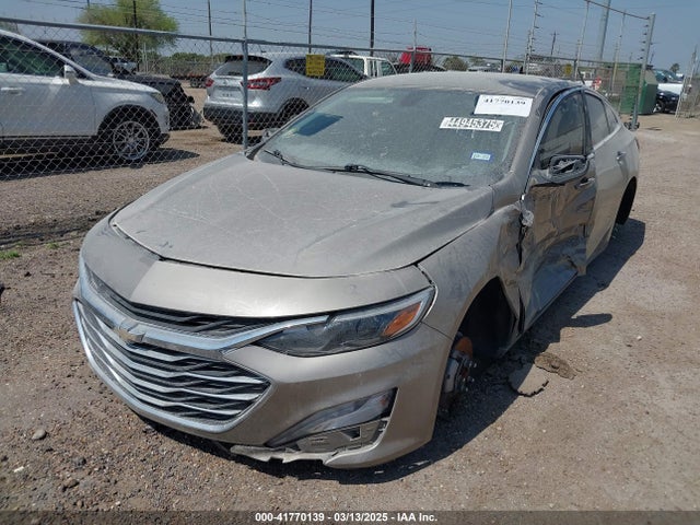 1G1ZD5ST8NF141153 Chevrolet Malibu Fwd Lt