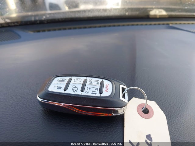 Chrysler Pacifica Touring-l Plus 2017 2C4RC1EG6HR543140 Image 11