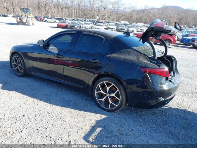 ZARFAEEN7J7592522 Alfa Romeo Giulia Ti Sport Awd