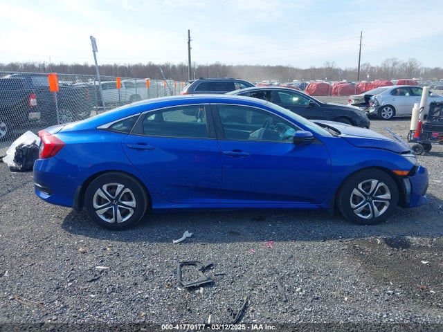 19XFC2F55HE202061 Honda Civic Lx