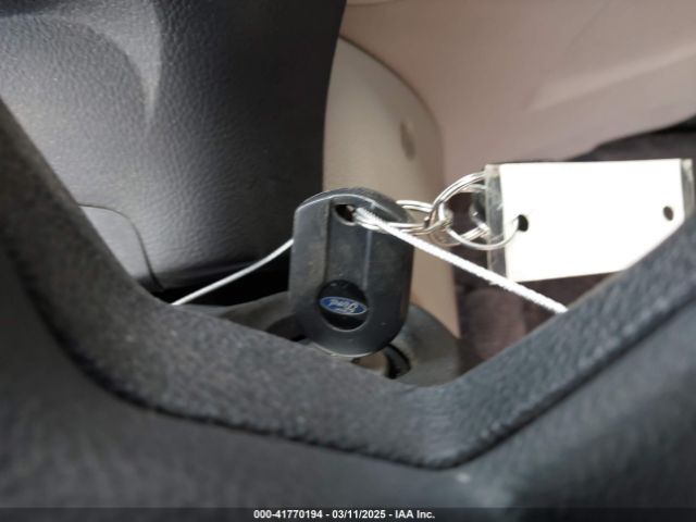 1FADP3K21EL185068 Ford FOCUS SE
