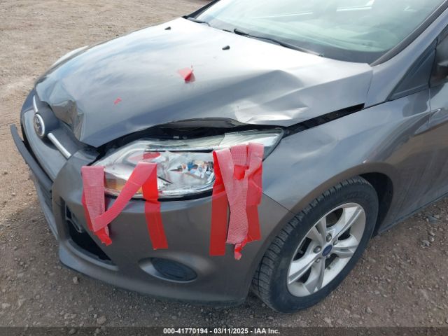 1FADP3K21EL185068 Ford FOCUS SE