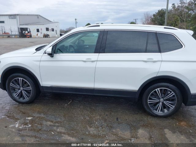 3VV2B7AX3JM089831 Volkswagen Tiguan 2.0t Se/2.0t Sel