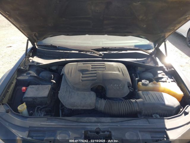 2014 CHRYSLER 300 2C3CCAAG3EH252841 Photo 9