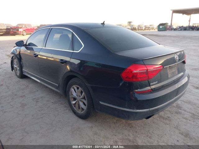 1VWAS7A33GC018434 Volkswagen Passat 1.8t S