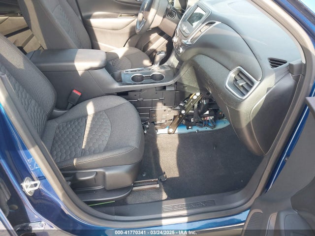 3GNAXKEV8KL208088 Chevrolet EQUINOX LT