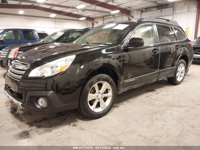 4S4BRCLC8E3310260 Subaru Outback 2.5i Limited