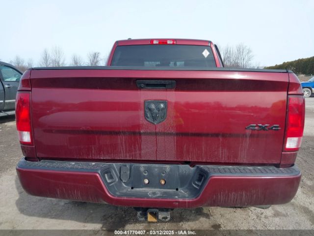 1C6RR7FG1KS588757 RAM 1500 Classic Express  4x4 6'4 Box