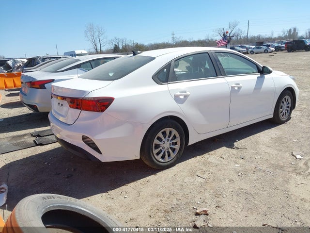 3KPF24AD2RE768659 KIA FORTE LX