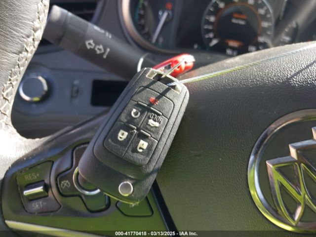 1G4GB5G39GF104320 Buick Lacrosse Leather