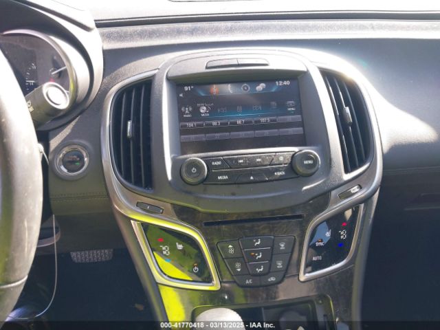 1G4GB5G39GF104320 Buick Lacrosse Leather