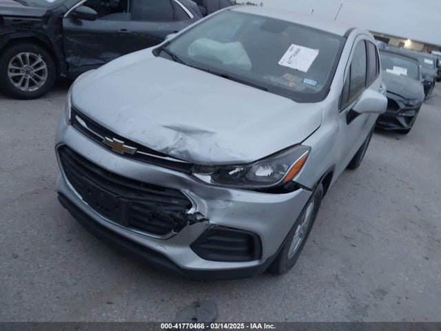 3GNCJKSBXLL296356 Chevrolet Trax Fwd Ls
