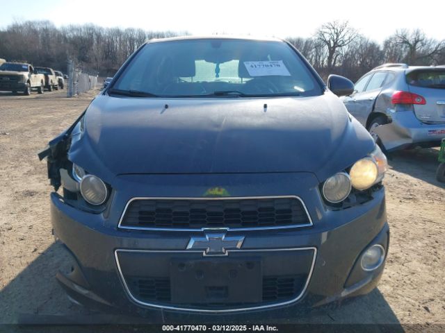 1G1JE6SB7F4102851 Chevrolet Sonic Ltz Auto