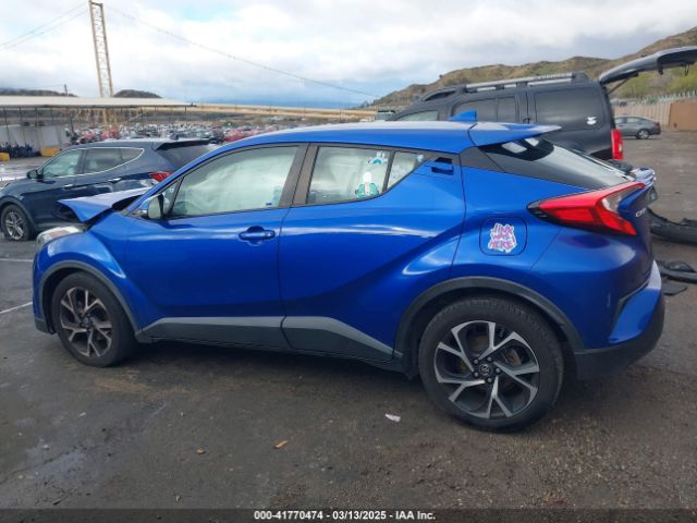 NMTKHMBX5JR051428 Toyota C-hr Xle Premium