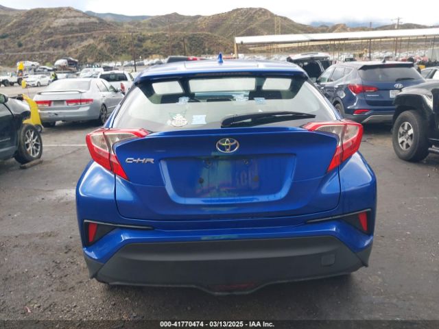 NMTKHMBX5JR051428 Toyota C-hr Xle Premium