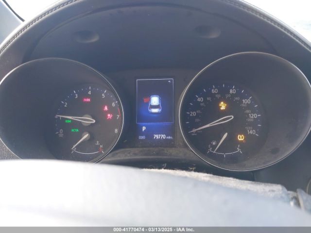 NMTKHMBX5JR051428 Toyota C-hr Xle Premium