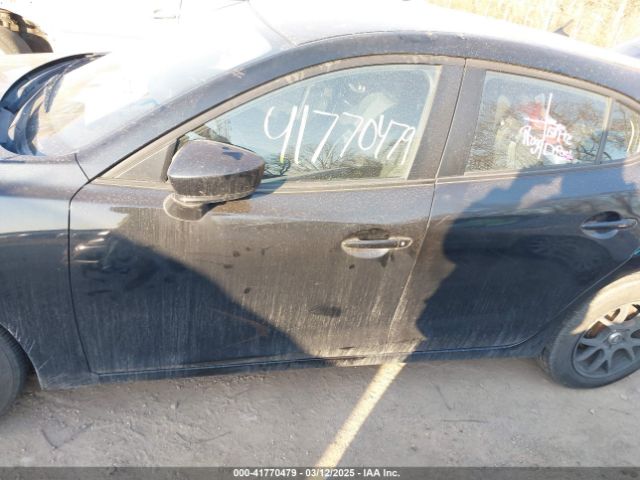 JM1BM1K72E1114967 Mazda Mazda3 I Sport