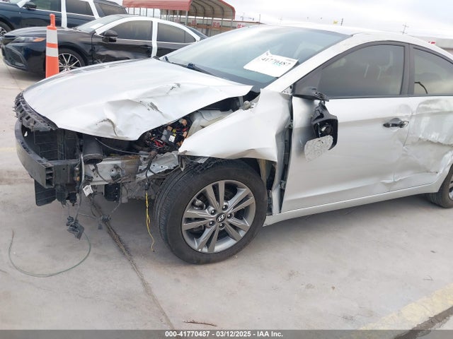 5NPD84LF4JH395953 Hyundai ELANTRA SEL