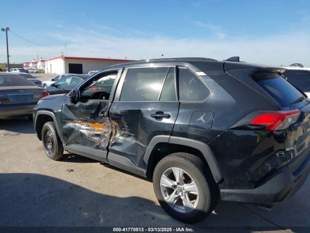 2T3W1RFV2MC132937 Toyota Rav4 Xle