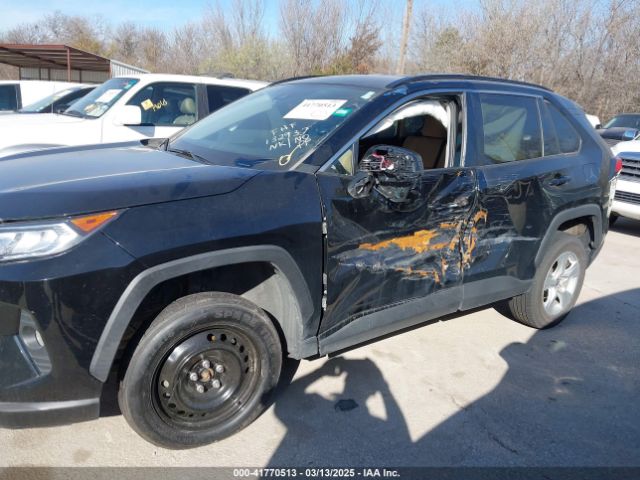 2T3W1RFV2MC132937 Toyota Rav4 Xle