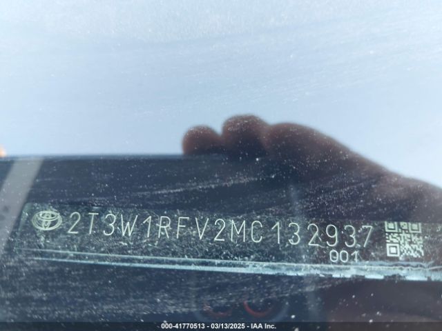 2T3W1RFV2MC132937 Toyota Rav4 Xle