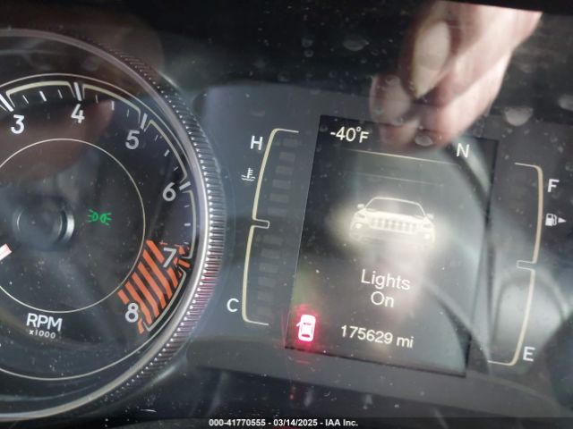 1C4PJMCS7EW180565 Jeep Cherokee Latitude