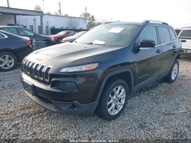 1C4PJMCS7EW180565 Jeep Cherokee Latitude