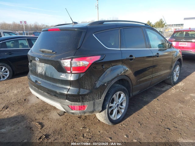 1FMCU9GD3HUE24660 Ford ESCAPE SE