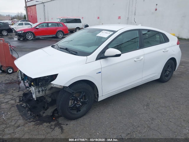 KMHC65LC3HU051703 Hyundai Ioniq Hybrid Blue