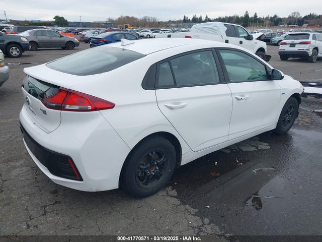 KMHC65LC3HU051703 Hyundai Ioniq Hybrid Blue