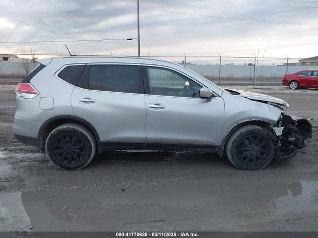 Nissan ROGUE S 2015 KNMAT2MV1FP545945 Image 13
