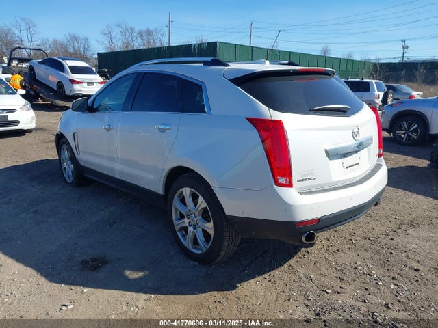 2015 CADILLAC SRX 3GYFNFE35FS573814 Photo 2