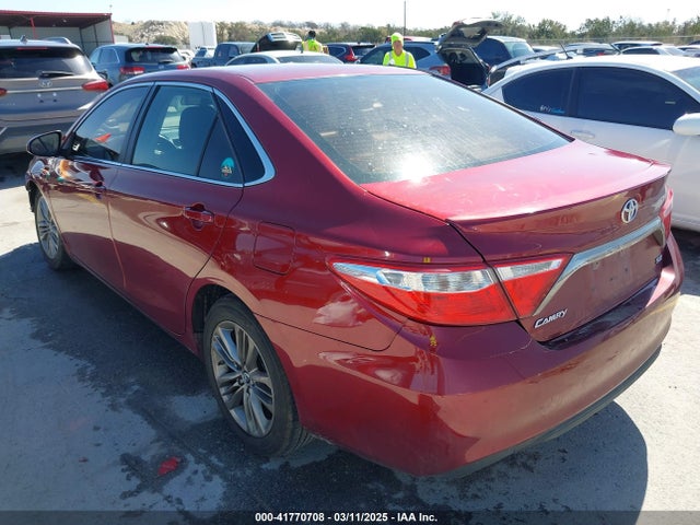 4T1BF1FK4FU957928 Toyota CAMRY SE