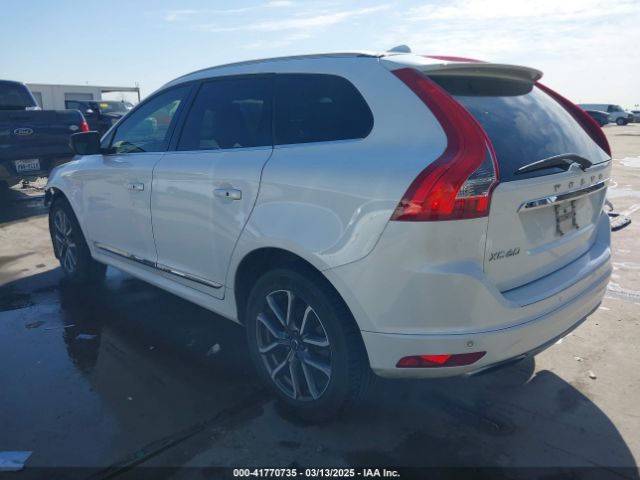 2016 VOLVO XC60 YV440MDMXG2903421 Photo 2