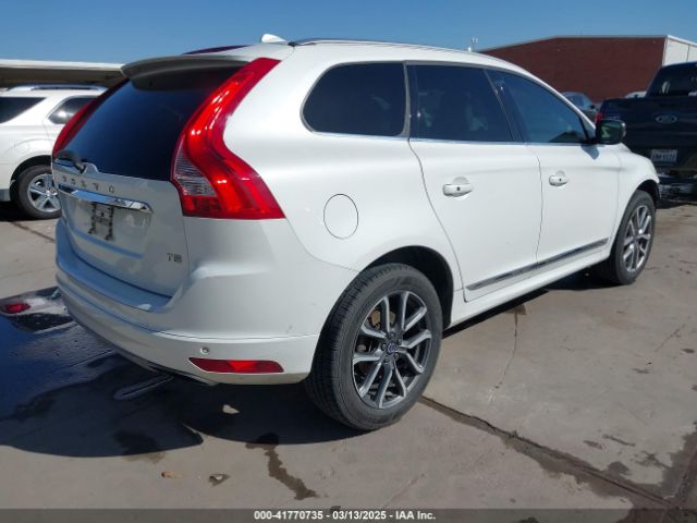 2016 VOLVO XC60 YV440MDMXG2903421 Photo 3