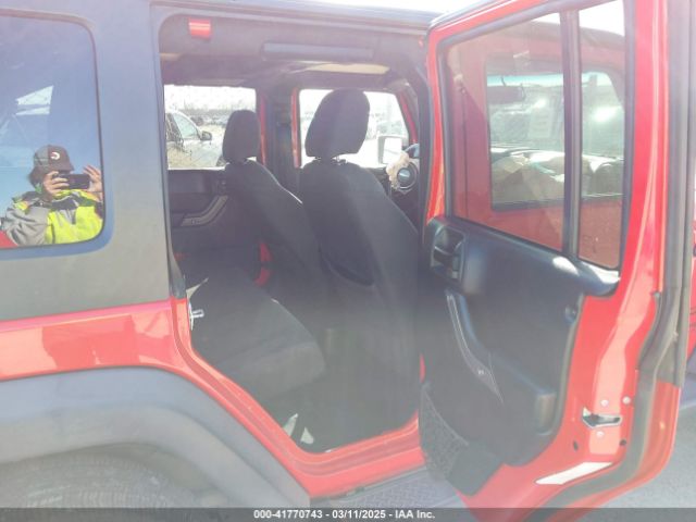 1C4BJWDG8JL895270 Jeep Wrangler Jk Unlimited Sport S 4x4
