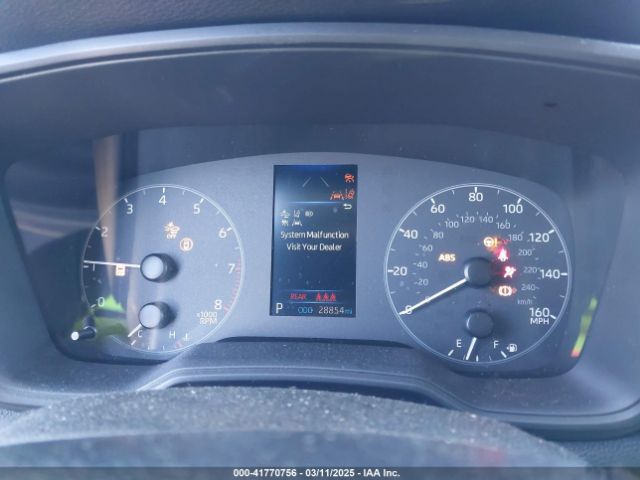 7MUBAAAG5PV068752 Toyota Corolla Cross Le