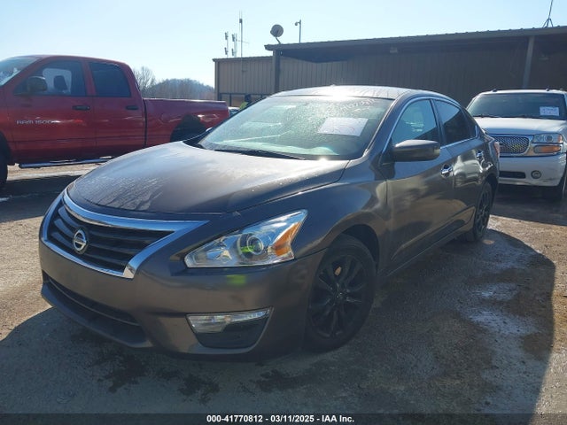 Nissan Altima 2.5 S 2015 1N4AL3AP2FC584603 Image 2