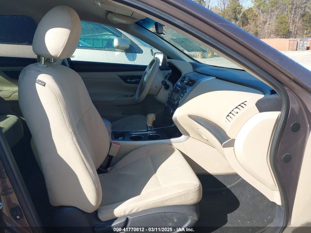 Nissan Altima 2.5 S 2015 1N4AL3AP2FC584603 Image 5