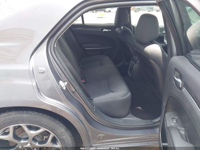 2018 CHRYSLER 300 2C3CCARG8JH315799 Photo 7