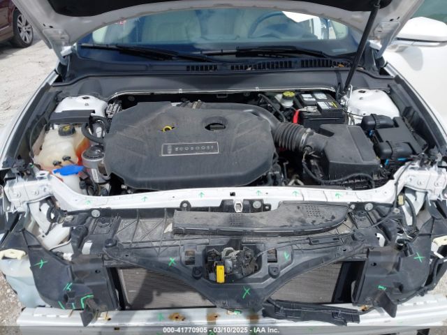 3LN6L2G91ER832211 Lincoln MKZ
