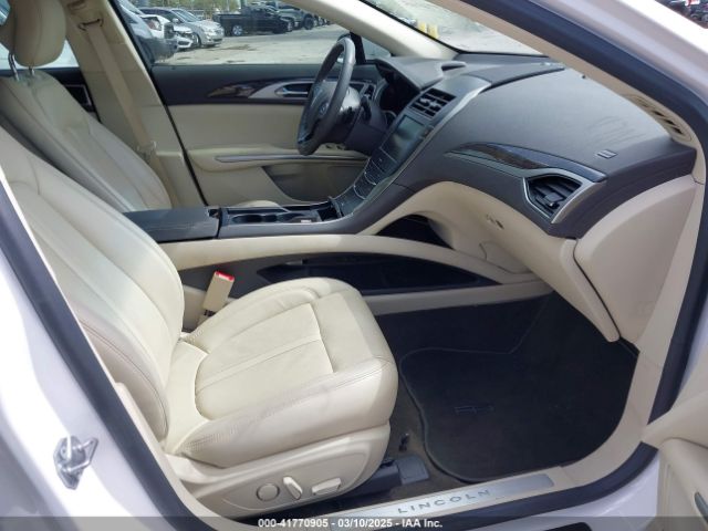 3LN6L2G91ER832211 Lincoln MKZ