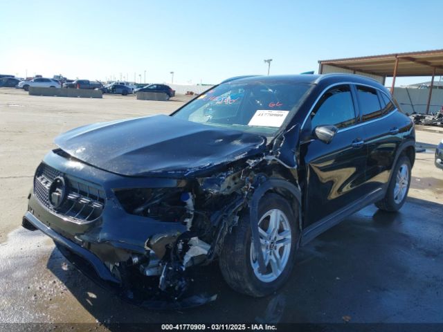 W1N4N4GB3NJ400971 Mercedes-Benz GLA 250