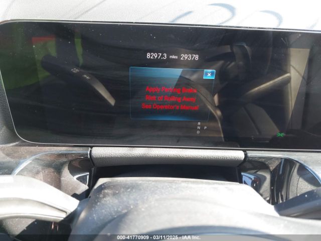 W1N4N4GB3NJ400971 Mercedes-Benz GLA 250
